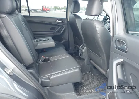 2018 Volkswagen Tiguan 2.0T Se/2.0T Sel из США, поврежденный, VIN 3VV3B7AX7JM037252